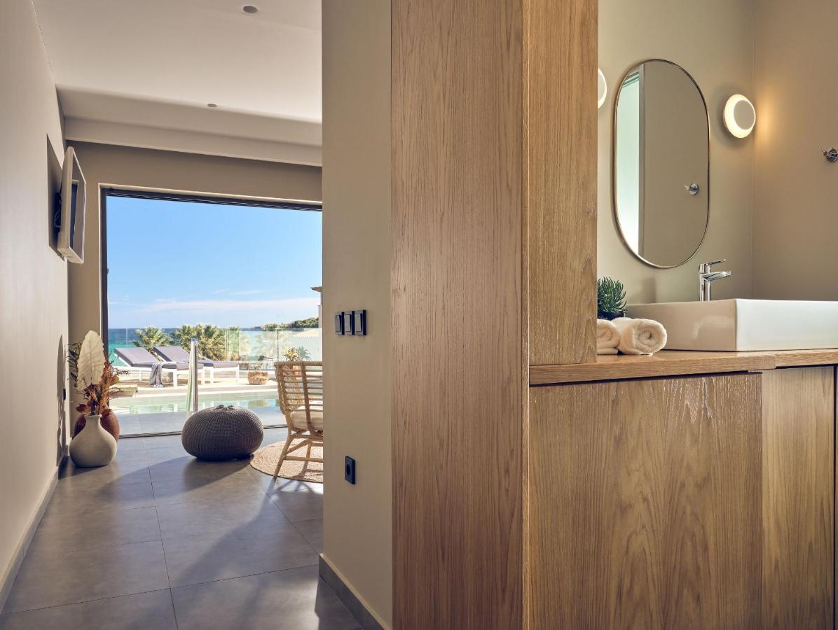 Oceanis Suites With Private Heated Pools And Sea View, By Zantewize Kypseli Exteriér fotografie