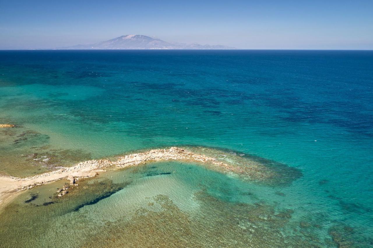 Oceanis Suites With Private Heated Pools And Sea View, By Zantewize Kypseli Exteriér fotografie